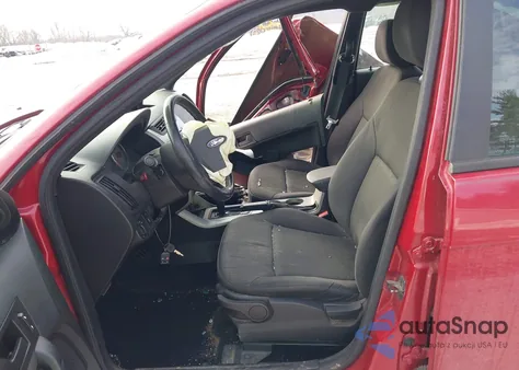 2011 Ford Focus Se z USA, uszkodzony, nr VIN 1FAHP3FN8BW178232